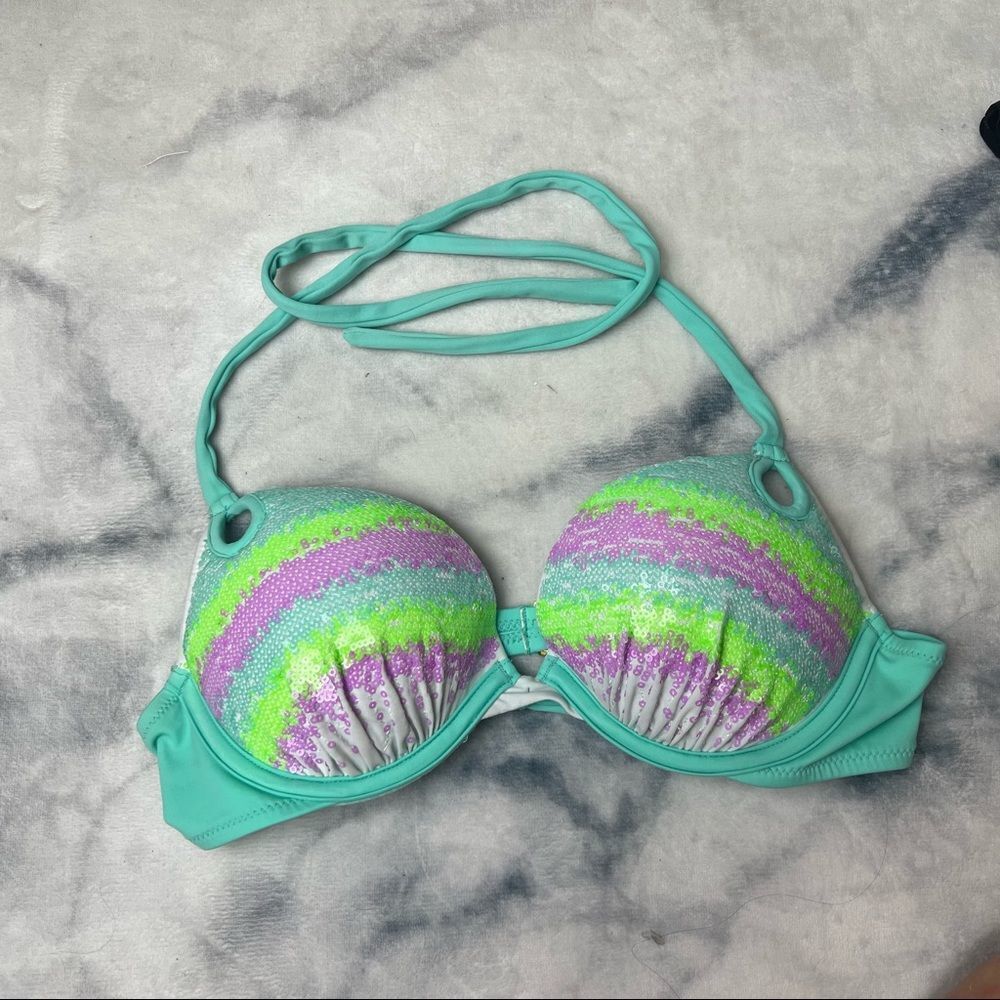 Victoria secrets 34A